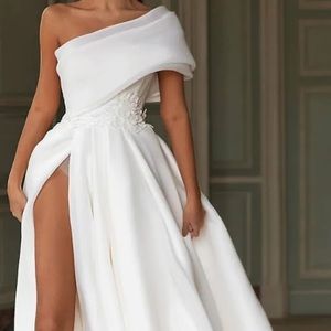 Wedding dress i never got to wear